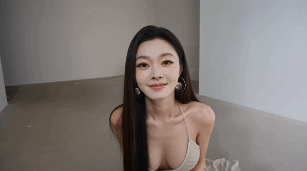 AI真人短剧《心理剧情手机》系列——宋轶篇 画展上遇到一位风骚的贵妇！第一人称视角 动漫视频 PC端