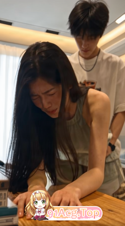 AI短剧《母上攻略》第1-15集-黄豆版-儿子与家人妹妹禁忌沉沦 动漫视频 PC端 预览图