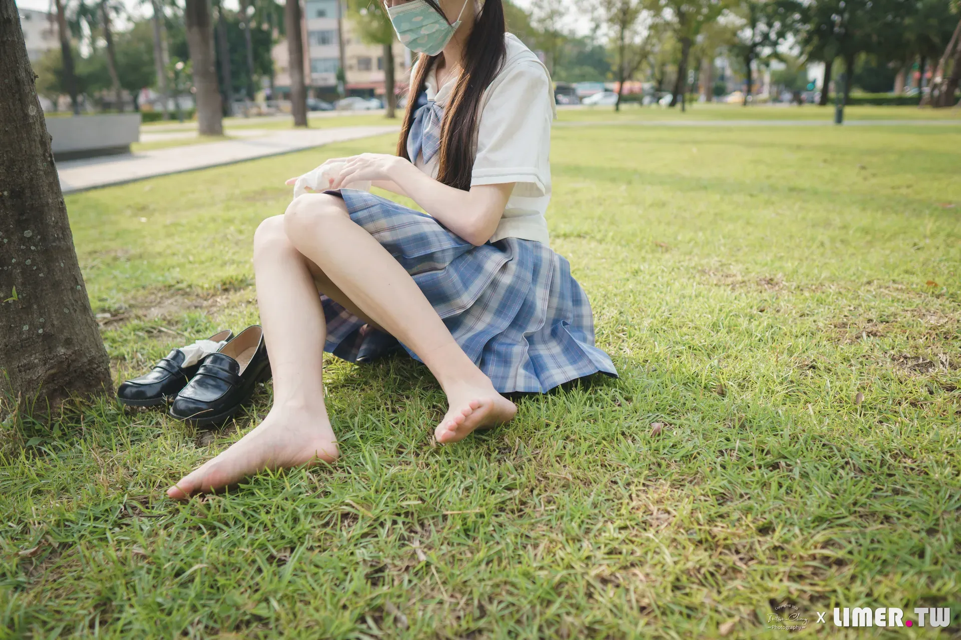 『套图』JK少女白玉公园白棉袜脚 - Limerence 套图 预览图