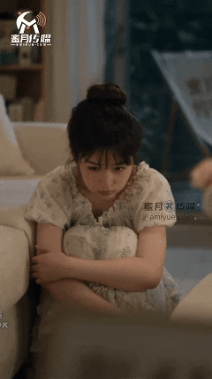 AI 真人短剧 《我和女鬼同居的日子》EP1-6 动漫视频 PC端 预览图